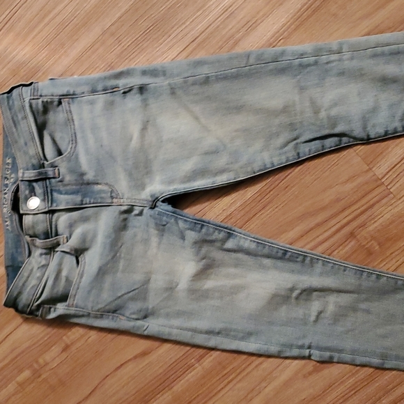 American Eagle Outfitters Women's Jeans, Size 2 - Picture 6 of 9